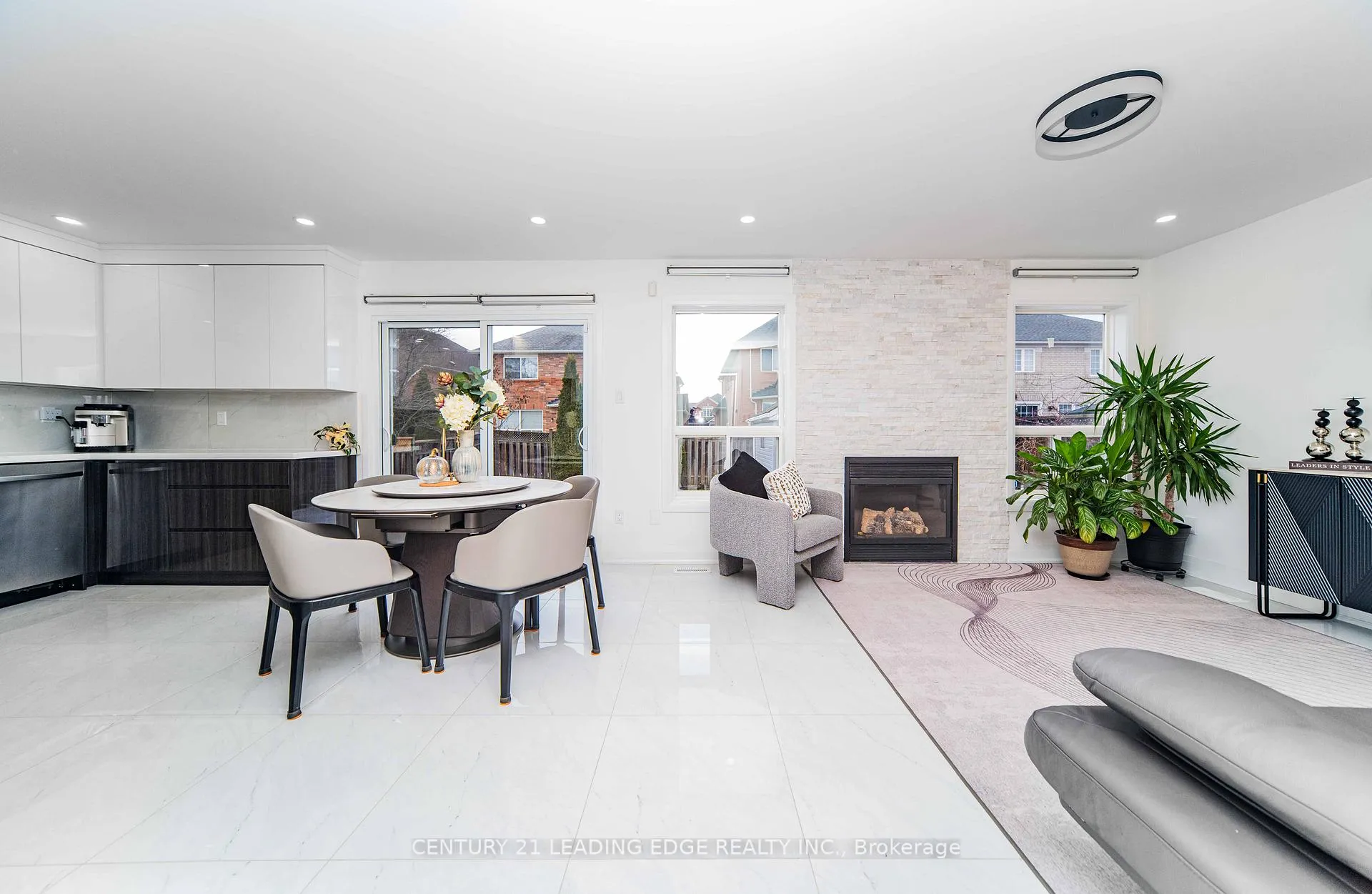 Photo 8 of 37 Landsdown Crescent, Markham, Wismer — HOMEH