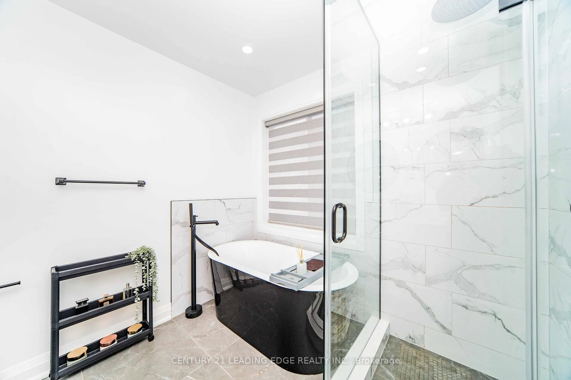Photo 30 of 37 Landsdown Crescent, Markham, Wismer — HOMEH