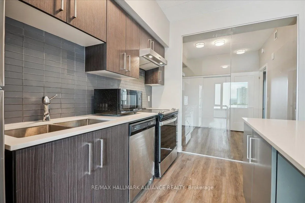 Photo 8 of Unit 509, 15 Queen Street, Hamilton, Central — HOMEH