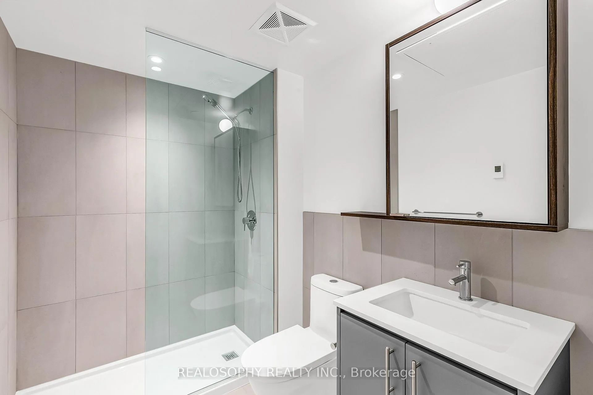 Photo 8 of Unit 508, 115 Larchmount Avenue, Toronto, South Riverdale — HOMEH