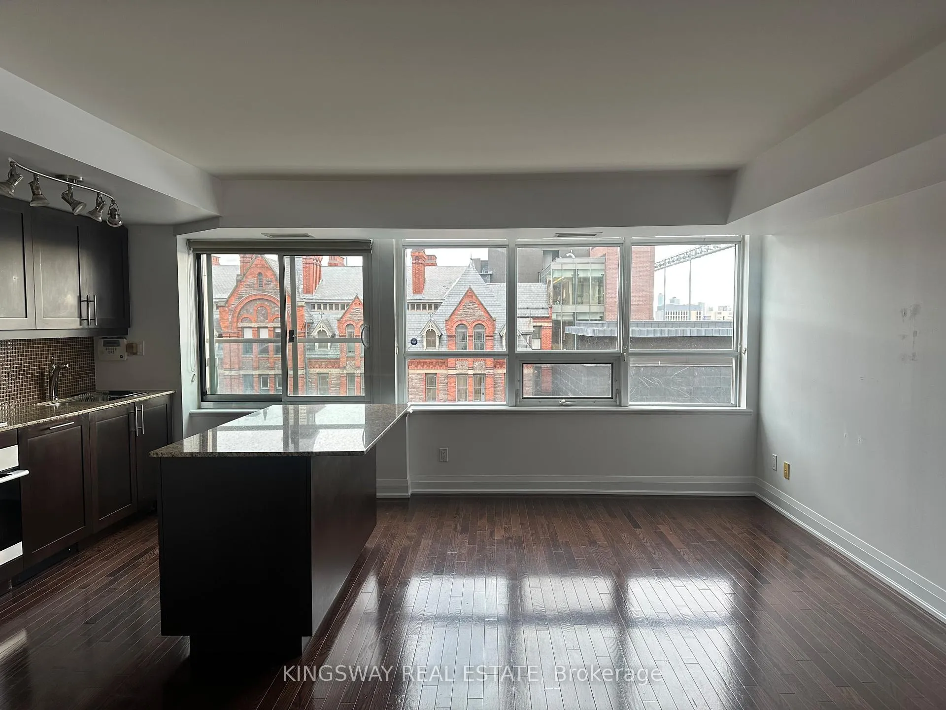 Photo 3 of Unit 504, 1 Bedford Road, Toronto, The Annex — HOMEH