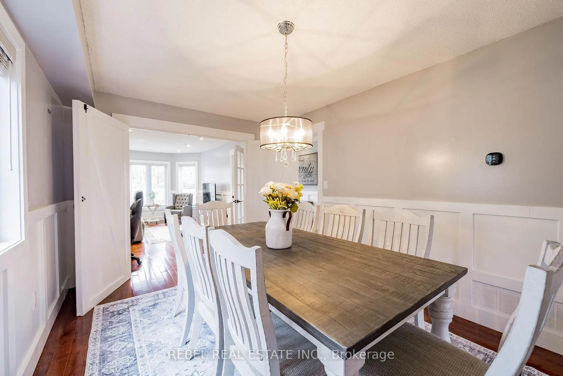Photo 9 of 33 Farmstead Crescent, Barrie, Holly — HOMEH