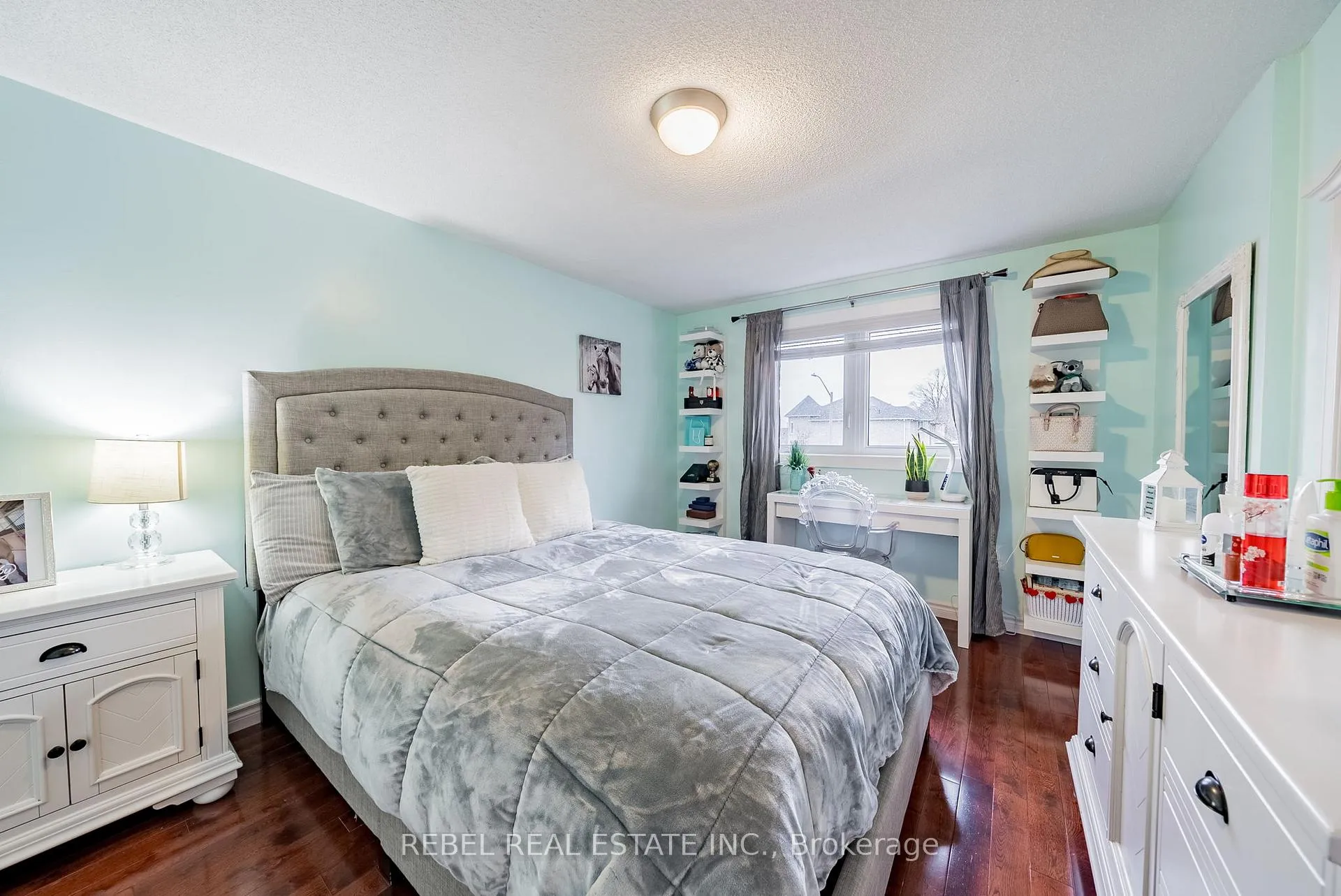 Photo 30 of 33 Farmstead Crescent, Barrie, Holly — HOMEH