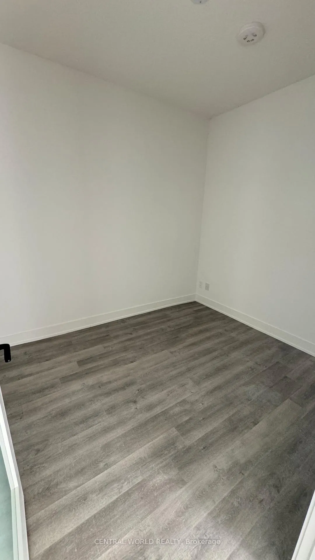 Photo 6 of Unit 1510, 38 Andre de Grasse Street, Markham, Unionville — HOMEH