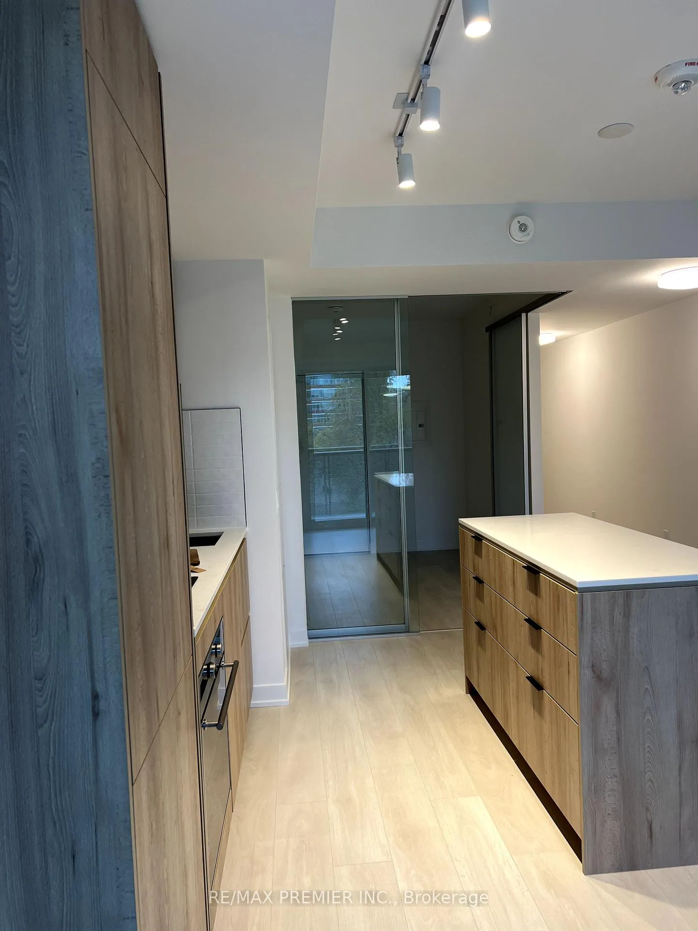 Photo 12 of Unit 314, 127 Broadway Avenue, Toronto, Mount Pleasant West — HOMEH