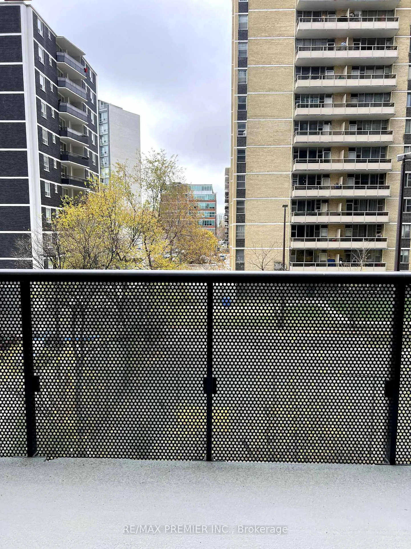 Photo 13 of Unit 314, 127 Broadway Avenue, Toronto, Mount Pleasant West — HOMEH