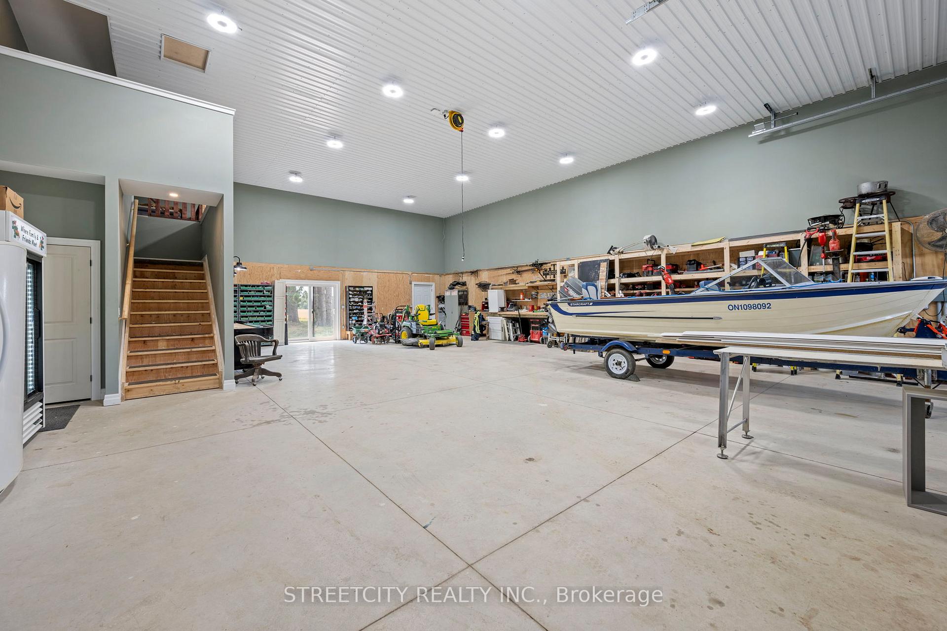 Photo 32 of 43297 Roberts Line, Central Elgin, Rural Central Elgin — HOMEH