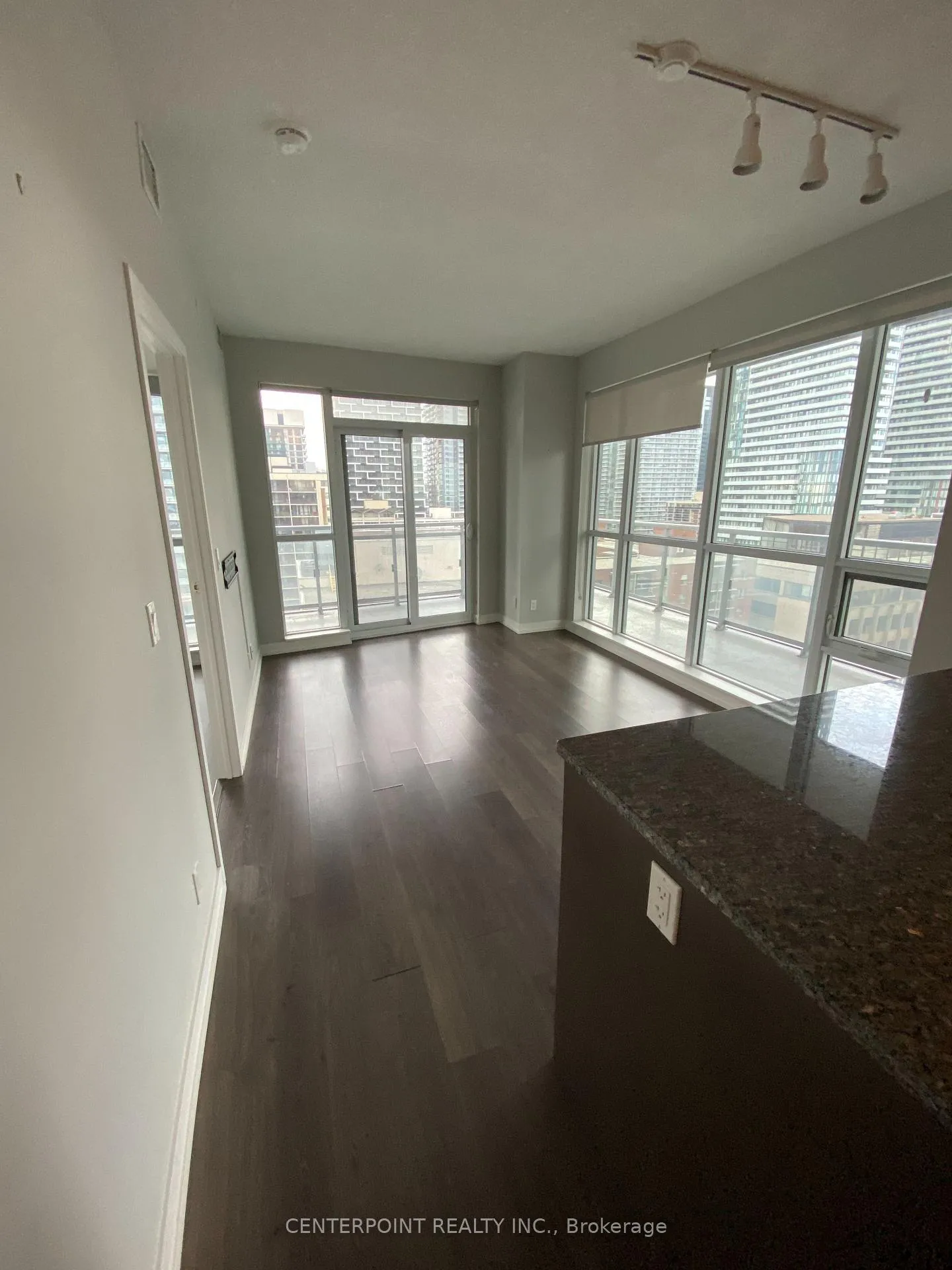 Photo 1 of Unit 1505, 89 Dunfield Avenue, Toronto, Mount Pleasant West — HOMEH