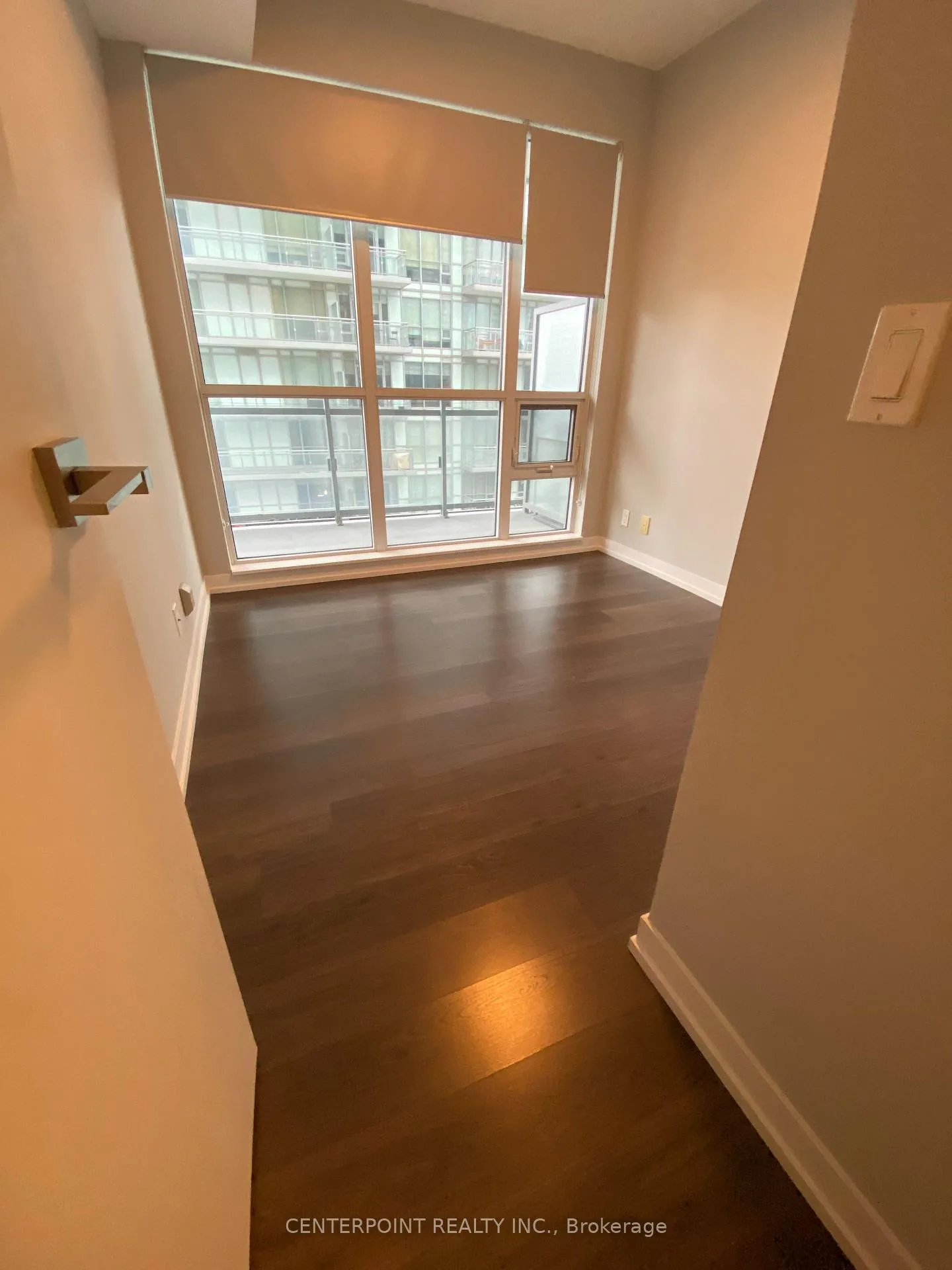 Photo 10 of Unit 1505, 89 Dunfield Avenue, Toronto, Mount Pleasant West — HOMEH