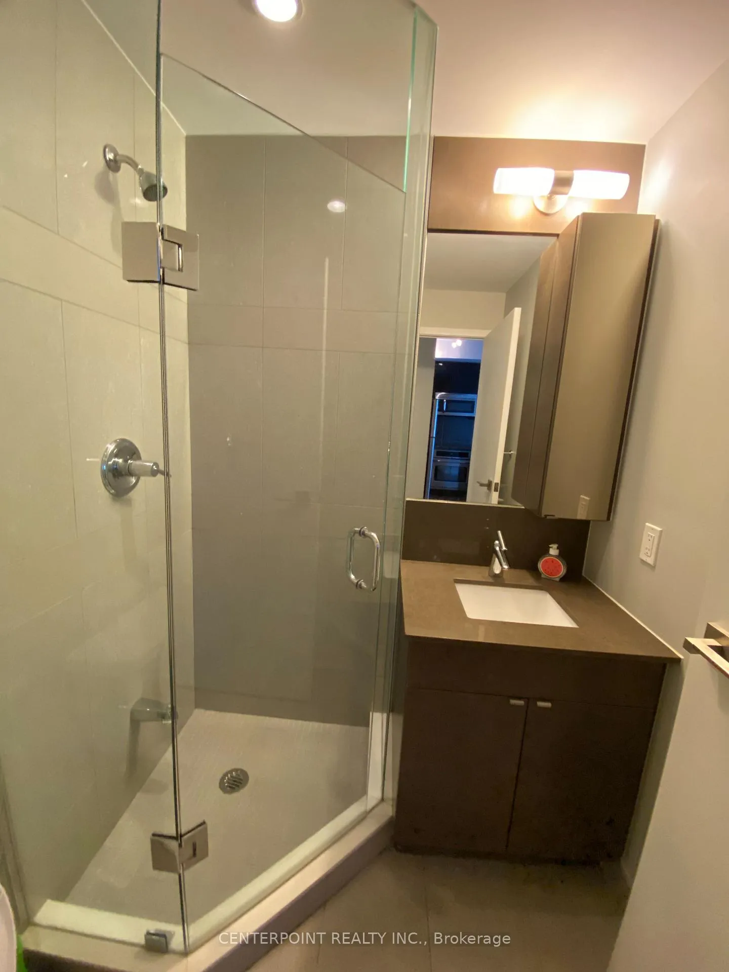 Photo 12 of Unit 1505, 89 Dunfield Avenue, Toronto, Mount Pleasant West — HOMEH