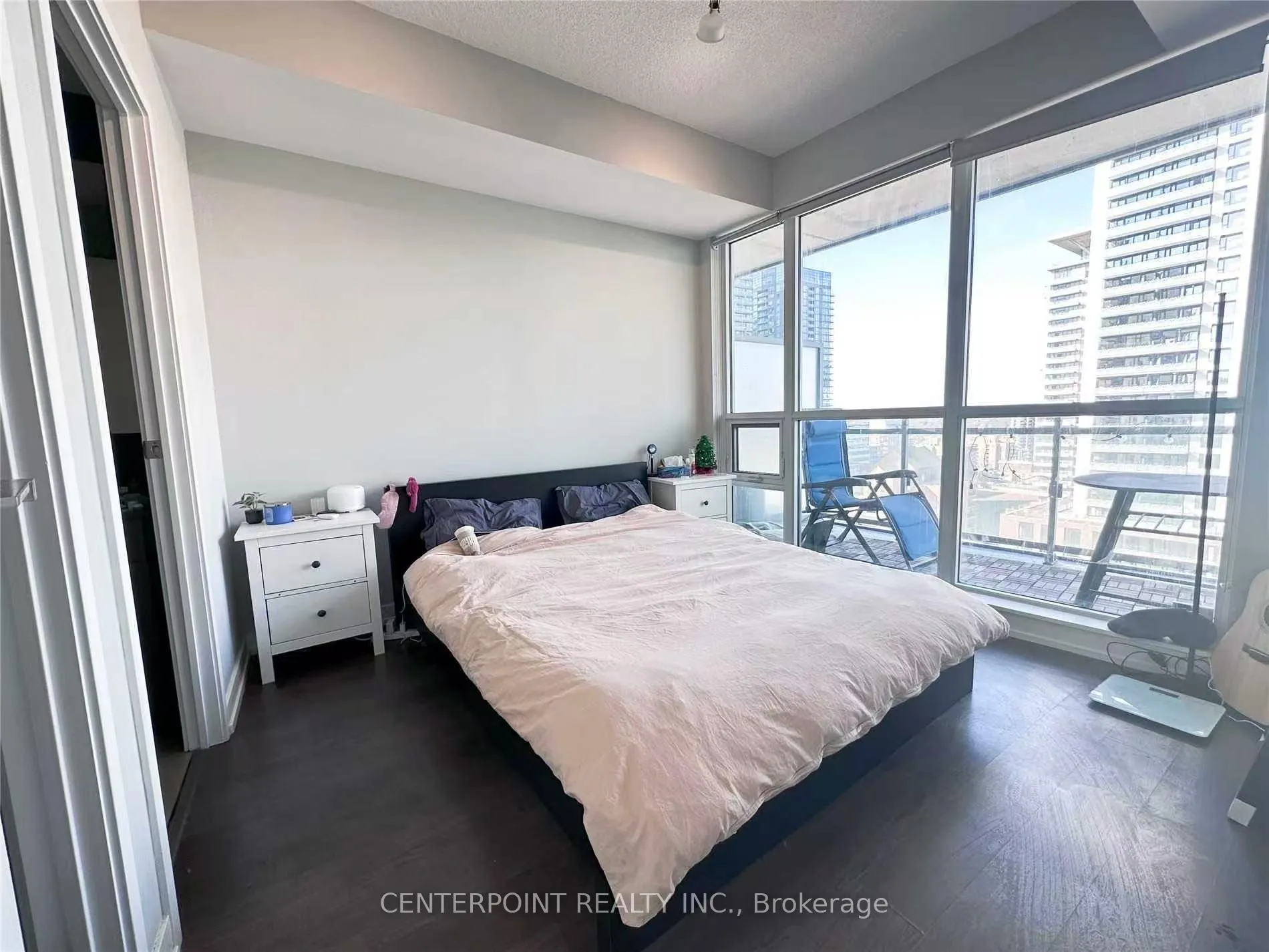 Photo 17 of Unit 1505, 89 Dunfield Avenue, Toronto, Mount Pleasant West — HOMEH