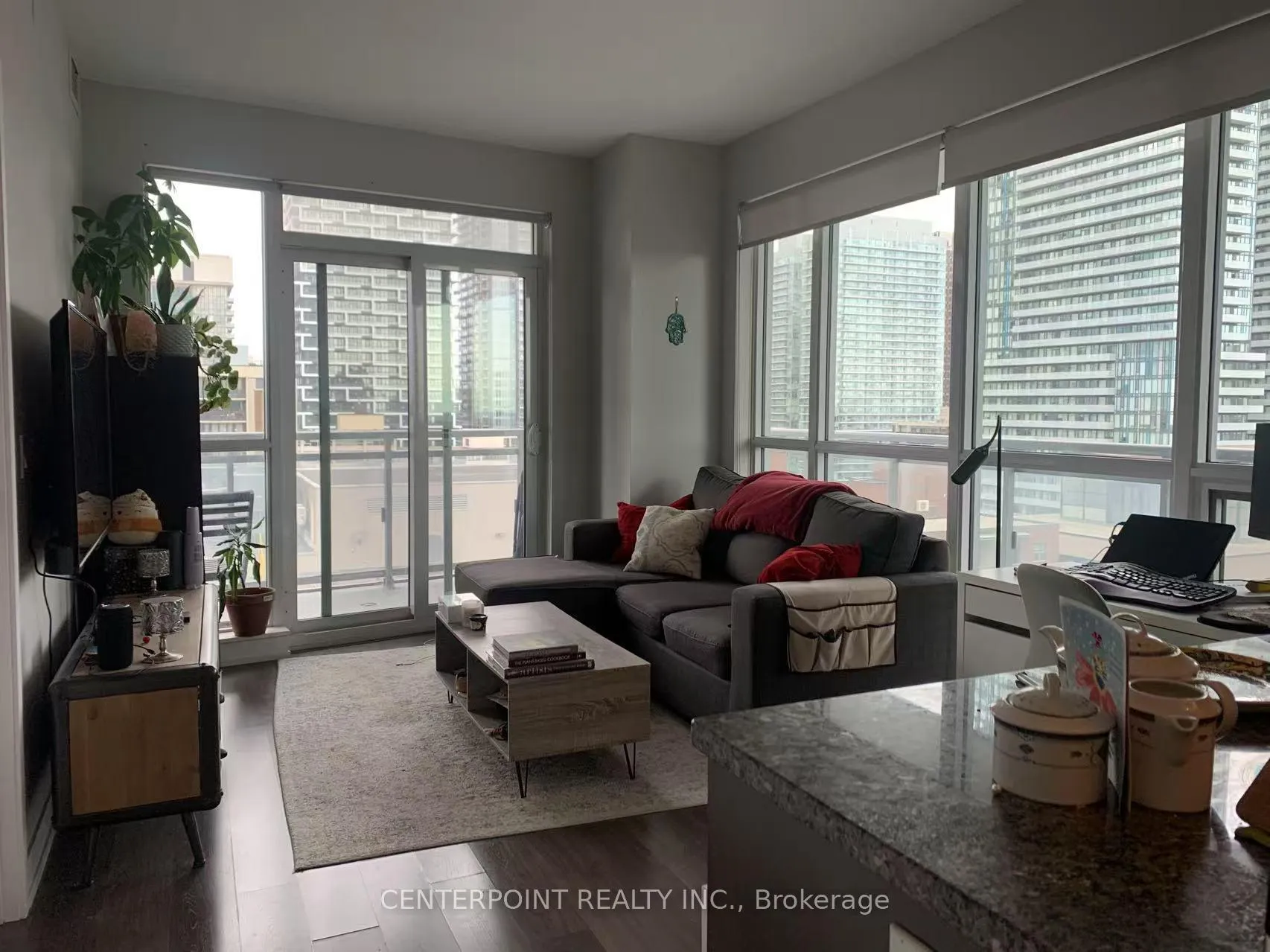 Photo 18 of Unit 1505, 89 Dunfield Avenue, Toronto, Mount Pleasant West — HOMEH