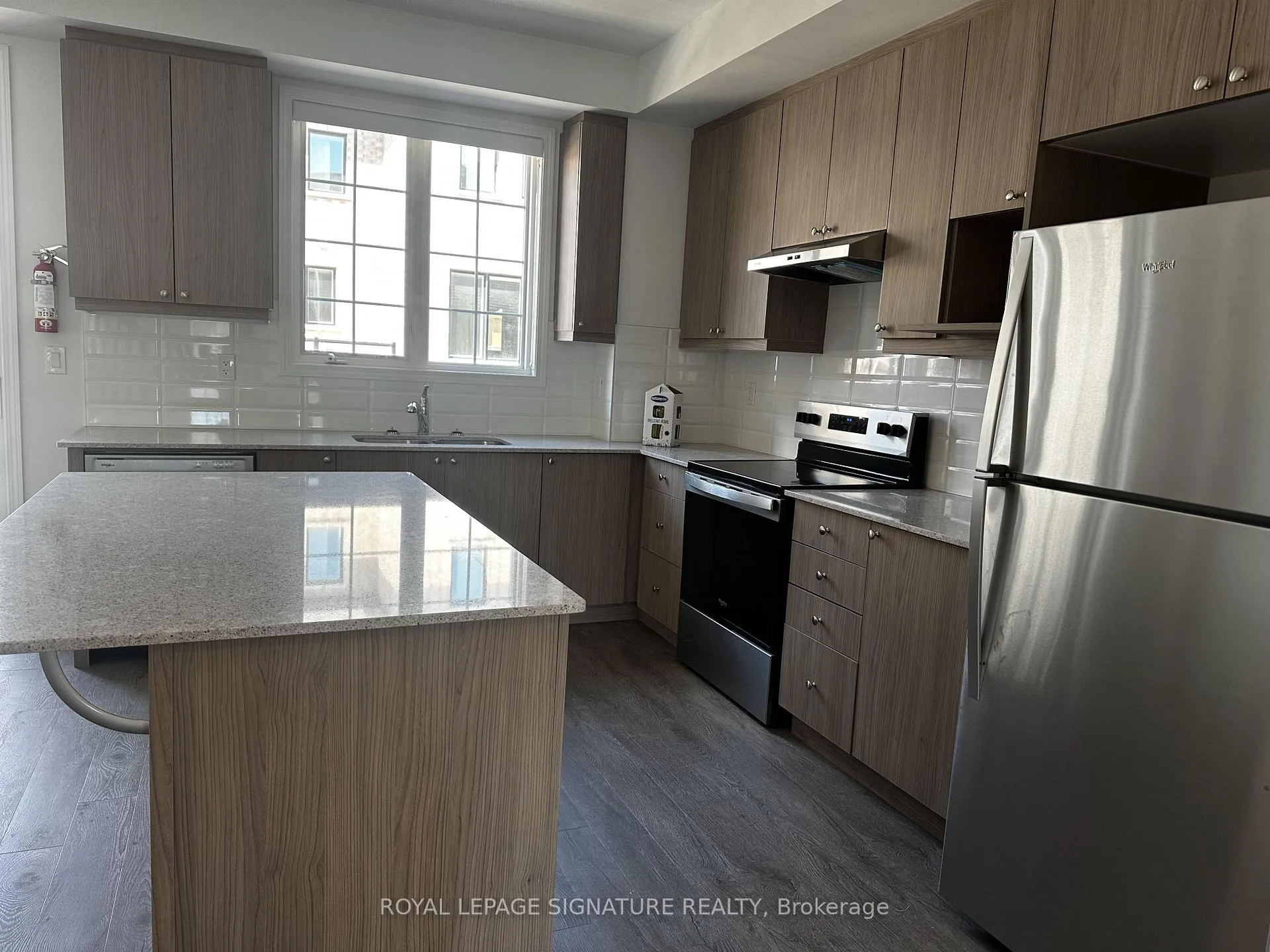 Photo 2 of Unit 9, 1259 Lily Crescent, Milton, Walker — HOMEH