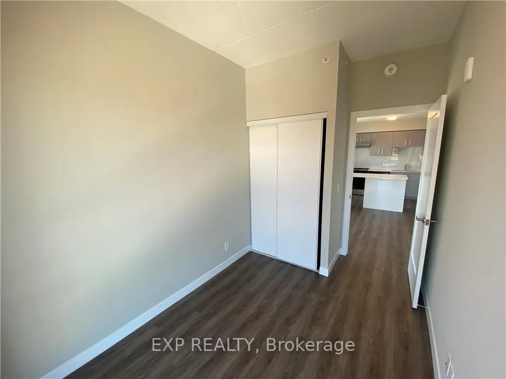 Photo 14 of Unit 914, 15 Queen Street S, Hamilton, Central — HOMEH