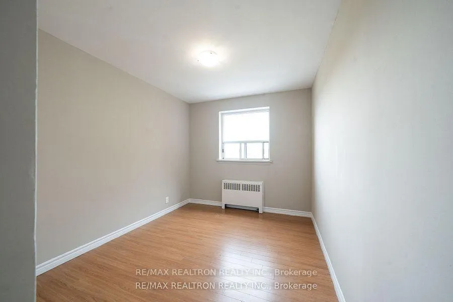 Photo 9 of Unit 233C, 468 Ottawa Street N, Hamilton, Crown Point — HOMEH