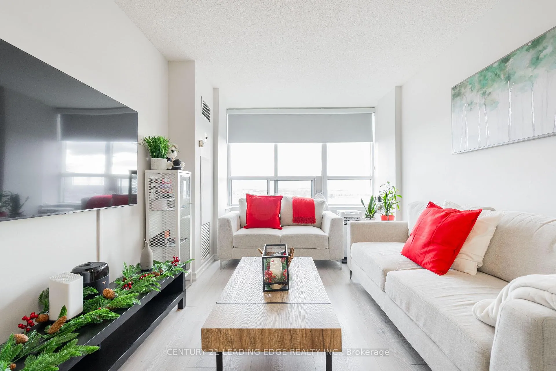 Photo 13 of Unit 909, 1625 Pickering Parkway, Pickering, Village East — HOMEH