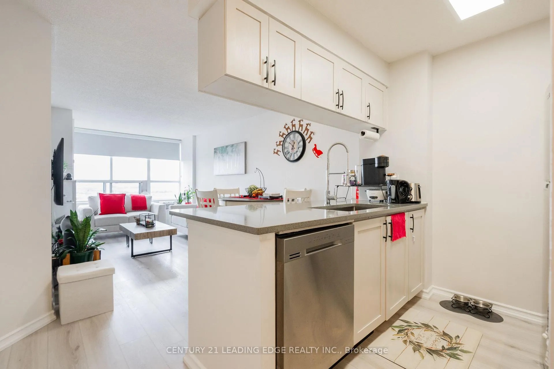 Photo 18 of Unit 909, 1625 Pickering Parkway, Pickering, Village East — HOMEH