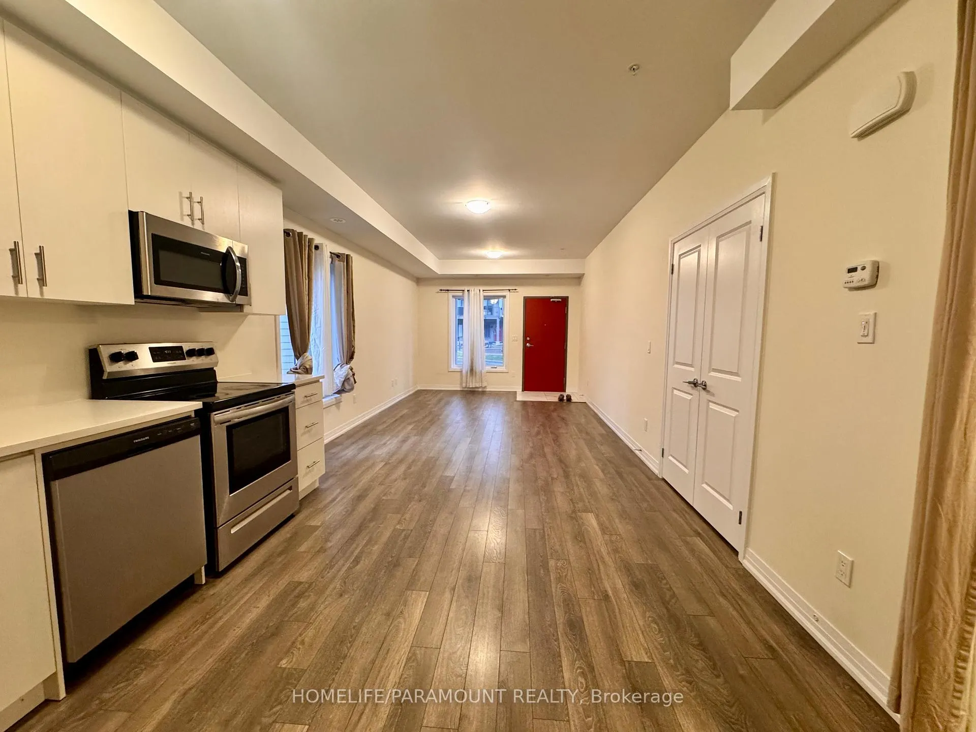 Photo 8 of Unit 822, 2635 William Jackson Drive W, Pickering, Duffin Heights — HOMEH