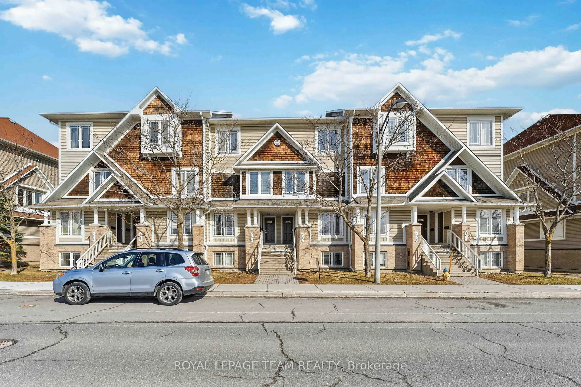 Front of Unit A, 405 Chapman Mills Drive