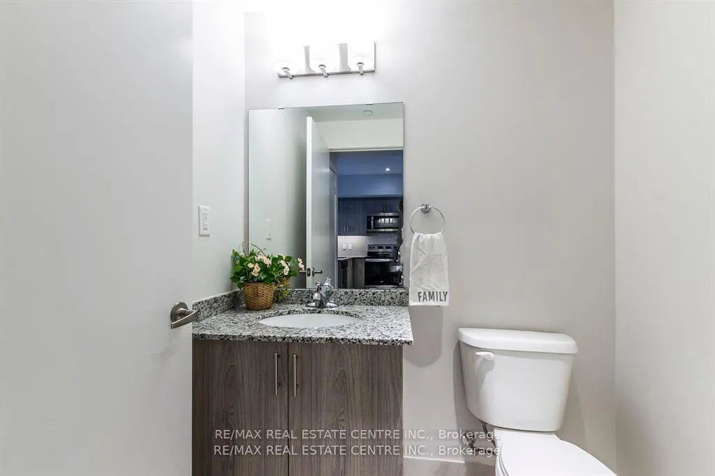 Photo 5 of Unit 213, 16 Markle Crescent, Hamilton, Ancaster — HOMEH