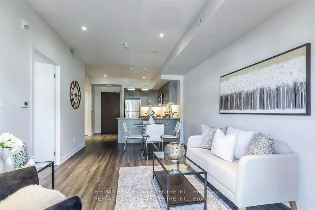 Photo 12 of Unit 213, 16 Markle Crescent, Hamilton, Ancaster — HOMEH