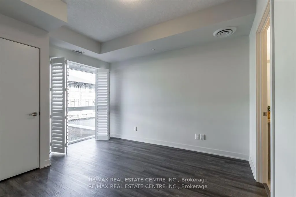 Photo 17 of Unit 213, 16 Markle Crescent, Hamilton, Ancaster — HOMEH