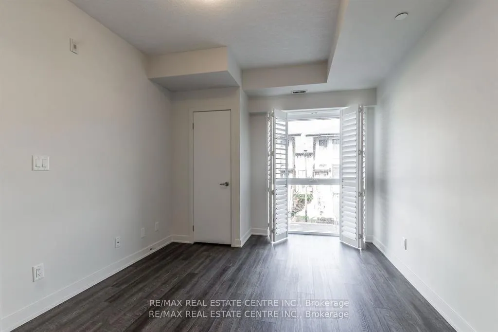 Photo 18 of Unit 213, 16 Markle Crescent, Hamilton, Ancaster — HOMEH
