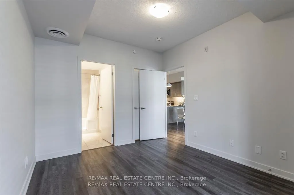 Photo 19 of Unit 213, 16 Markle Crescent, Hamilton, Ancaster — HOMEH