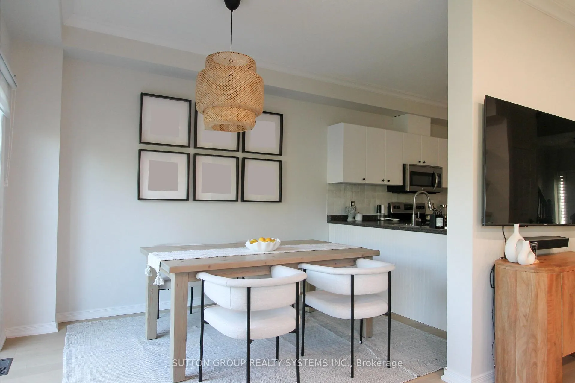 Photo 3 of Unit 9, 20 Pisa Drive, Hamilton, Stoney Creek — HOMEH