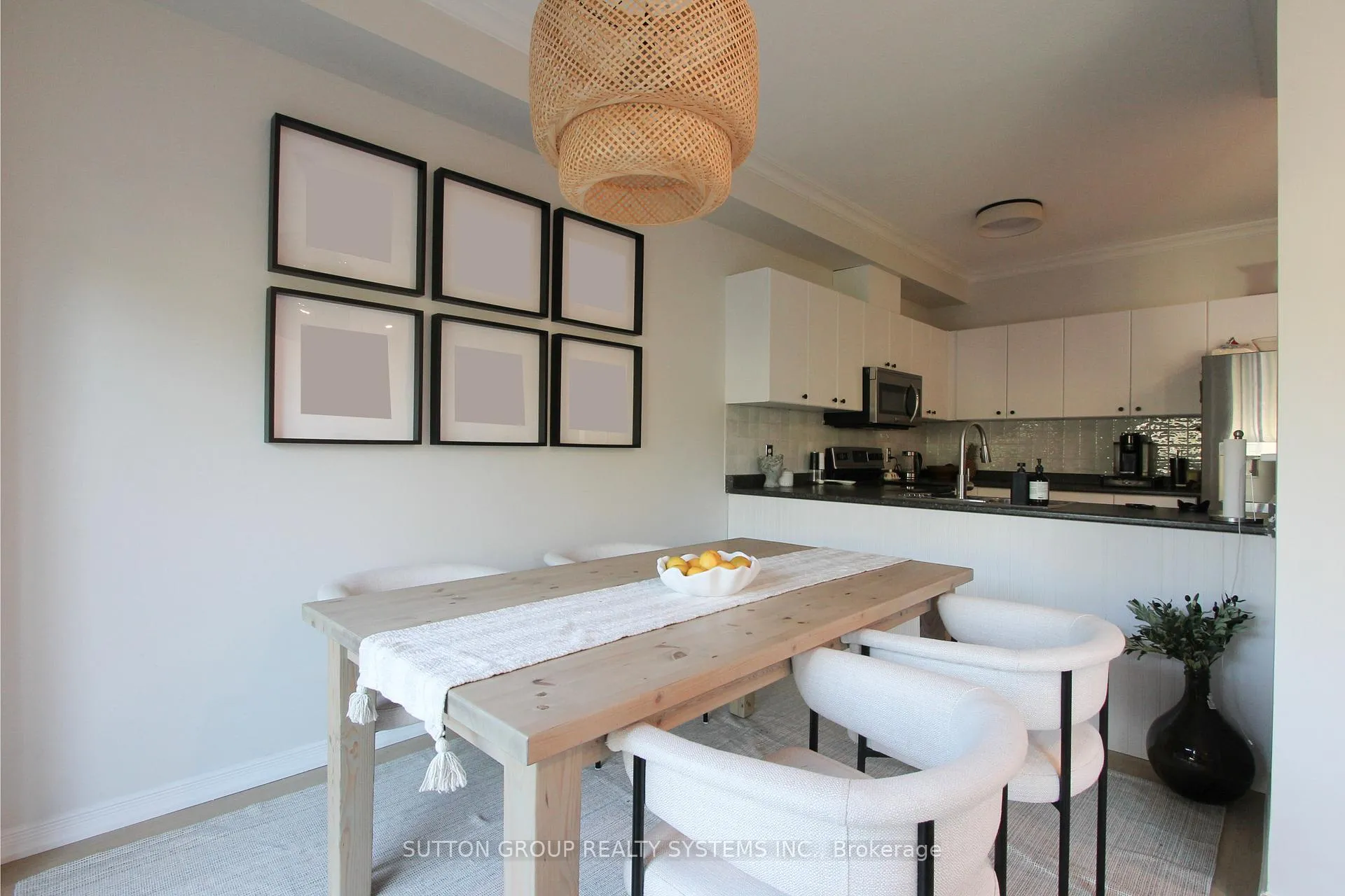 Photo 4 of Unit 9, 20 Pisa Drive, Hamilton, Stoney Creek — HOMEH
