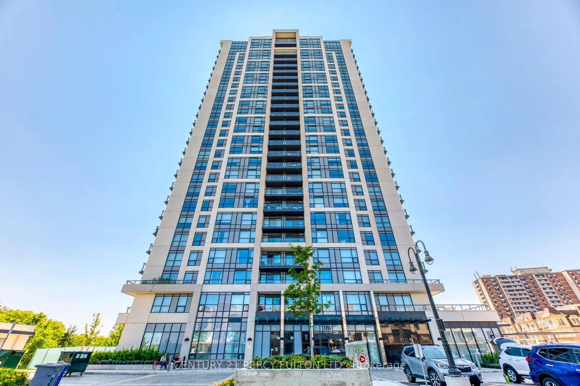 Front of Unit 1504, 1255 Bayly Street