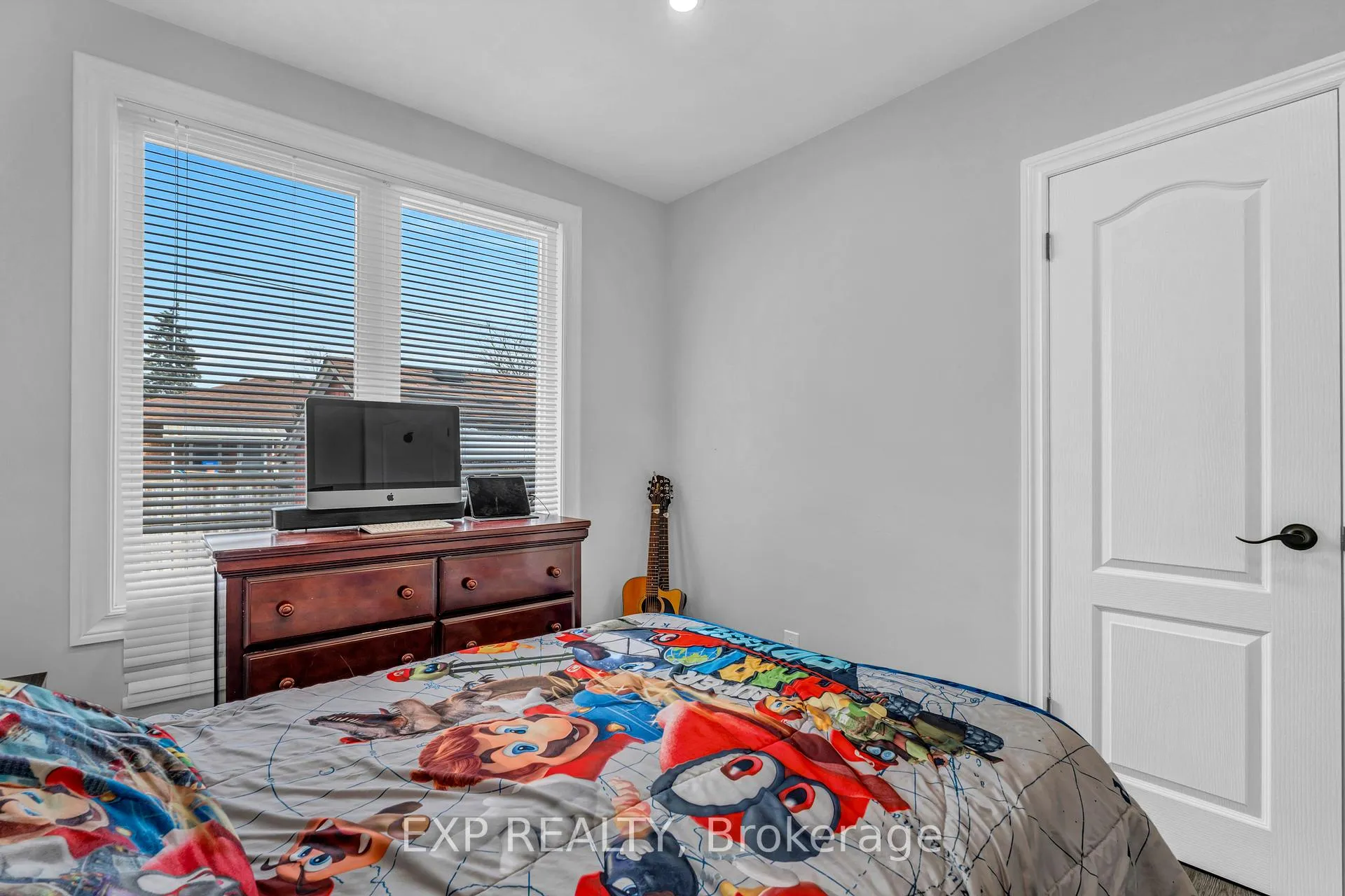 Photo 15 of 9 Mulock Avenue, Hamilton, Sunninghill — HOMEH