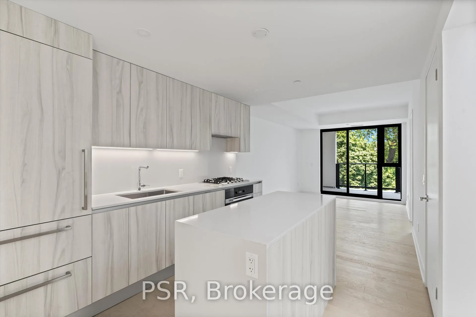 Photo 2 of Unit PH401, 200 Keewatin Avenue, Toronto, Mount Pleasant East — HOMEH