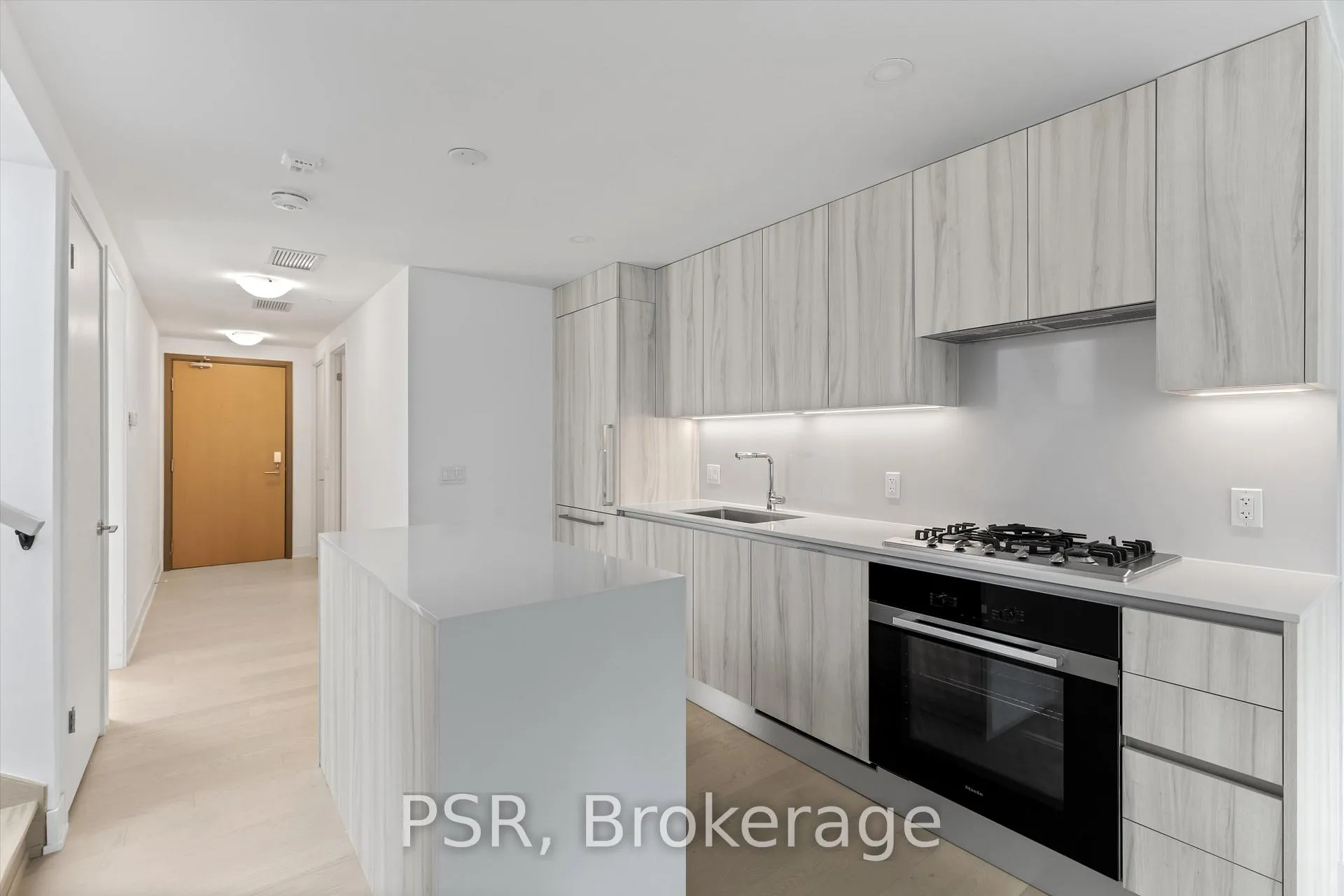 Photo 4 of Unit PH401, 200 Keewatin Avenue, Toronto, Mount Pleasant East — HOMEH