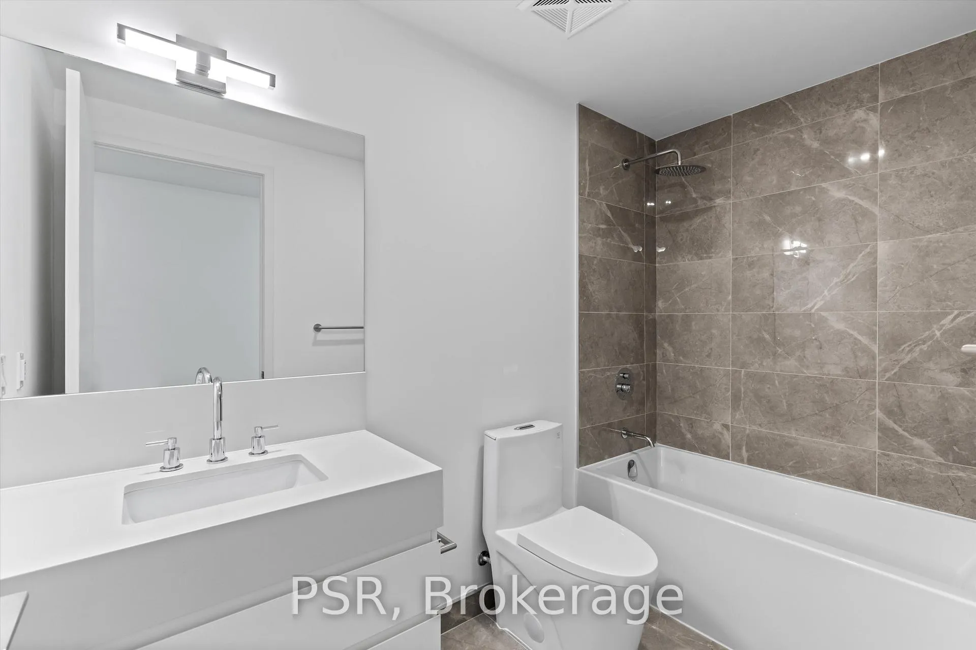 Photo 12 of Unit PH401, 200 Keewatin Avenue, Toronto, Mount Pleasant East — HOMEH