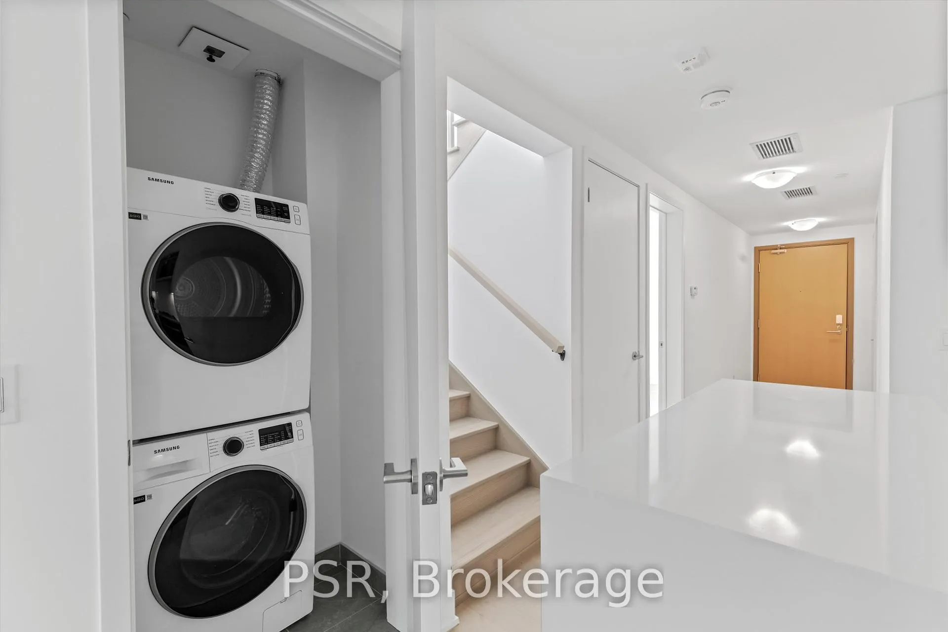 Photo 14 of Unit PH401, 200 Keewatin Avenue, Toronto, Mount Pleasant East — HOMEH