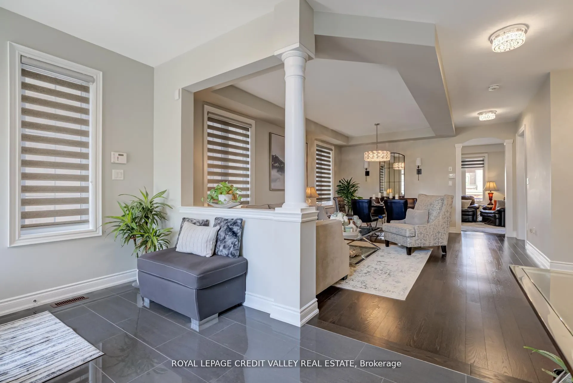 Photo 5 of 44 Walbrook Road, Brampton, Credit Valley — HOMEH