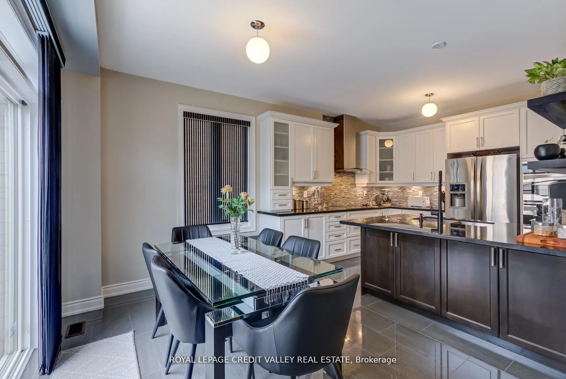Photo 13 of 44 Walbrook Road, Brampton, Credit Valley — HOMEH