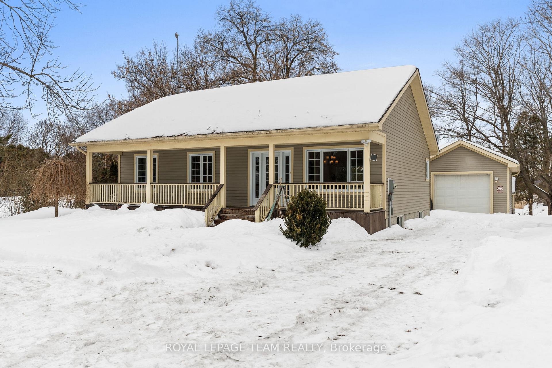 Photo 3 of 1840 County Road 2, Edwardsburgh/Cardinal, Edwardsburgh/Cardinal Twp — HOMEH