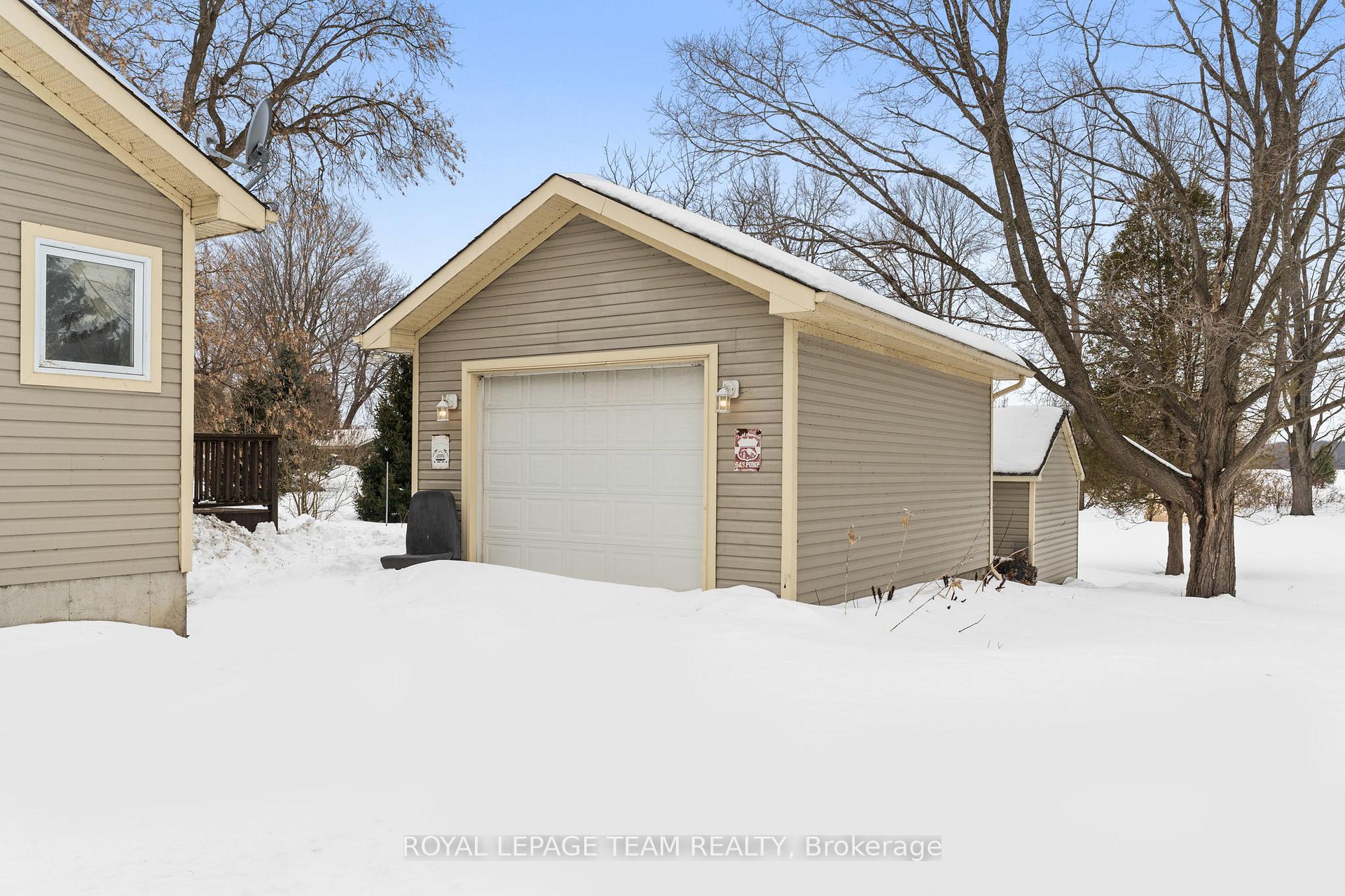 Photo 43 of 1840 County Road 2, Edwardsburgh/Cardinal, Edwardsburgh/Cardinal Twp — HOMEH
