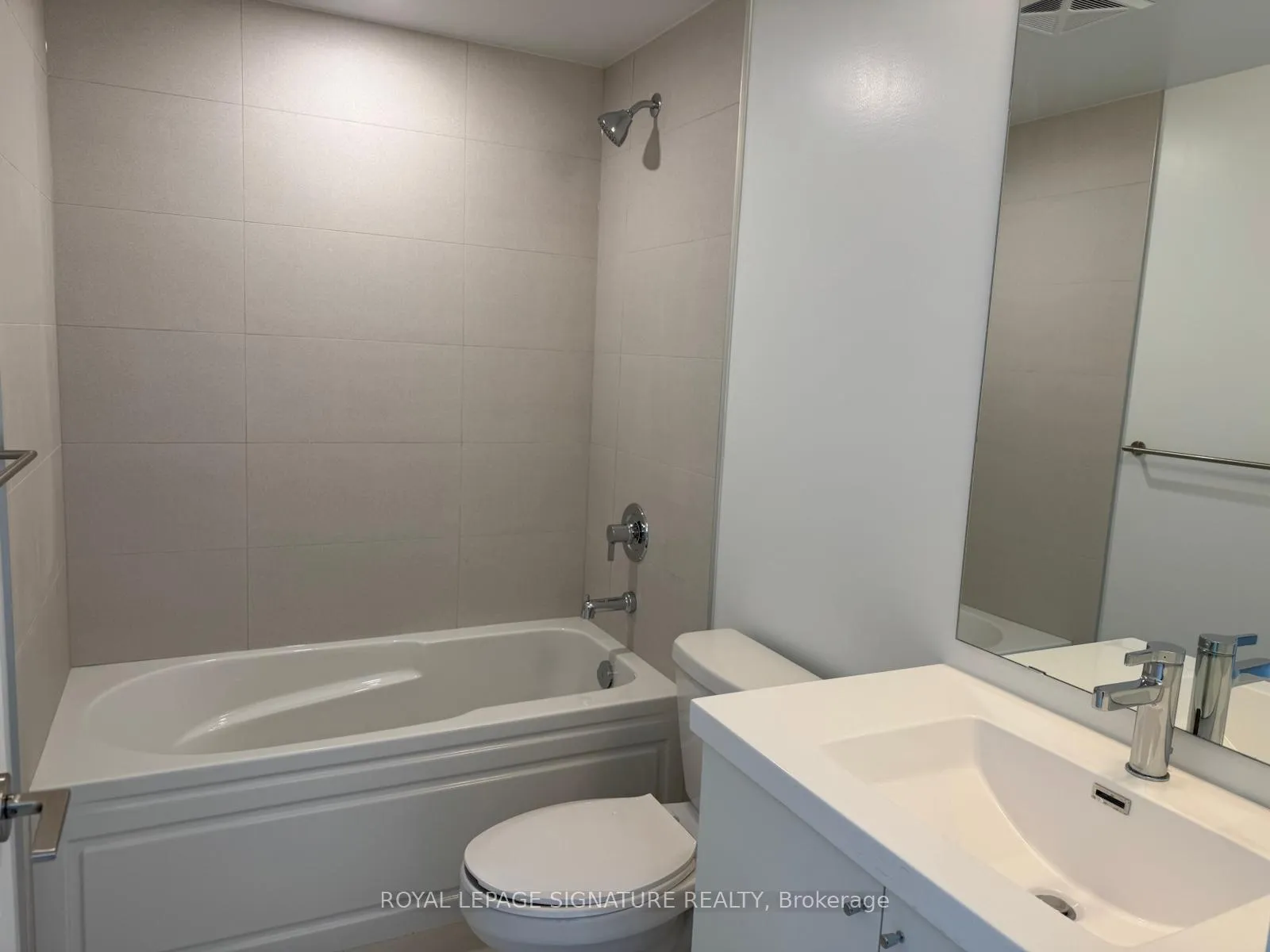 Photo 17 of Unit 1821, 2545 Simcoe Street N, Oshawa, Windfields — HOMEH