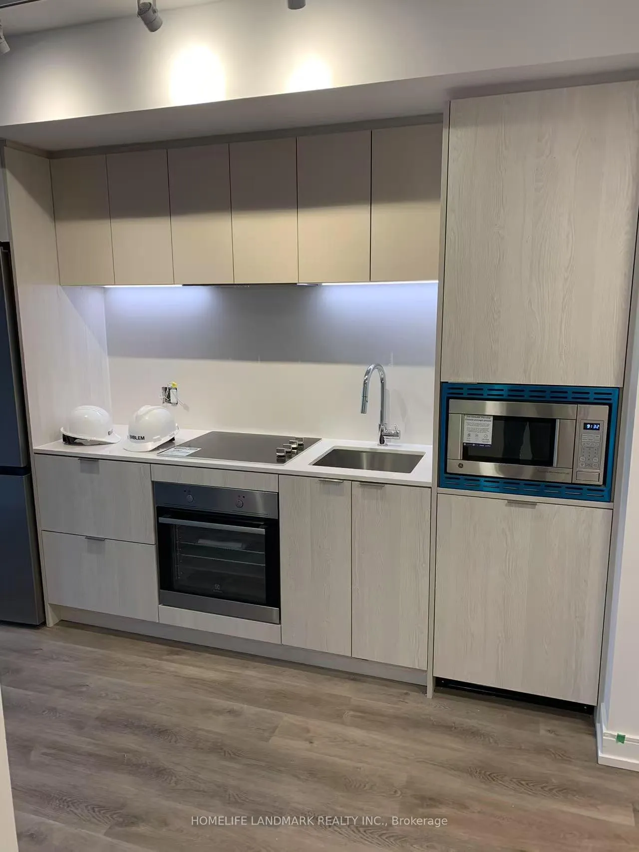Photo 5 of Unit 312, 1 Jarvis Street, Hamilton, Beasley — HOMEH