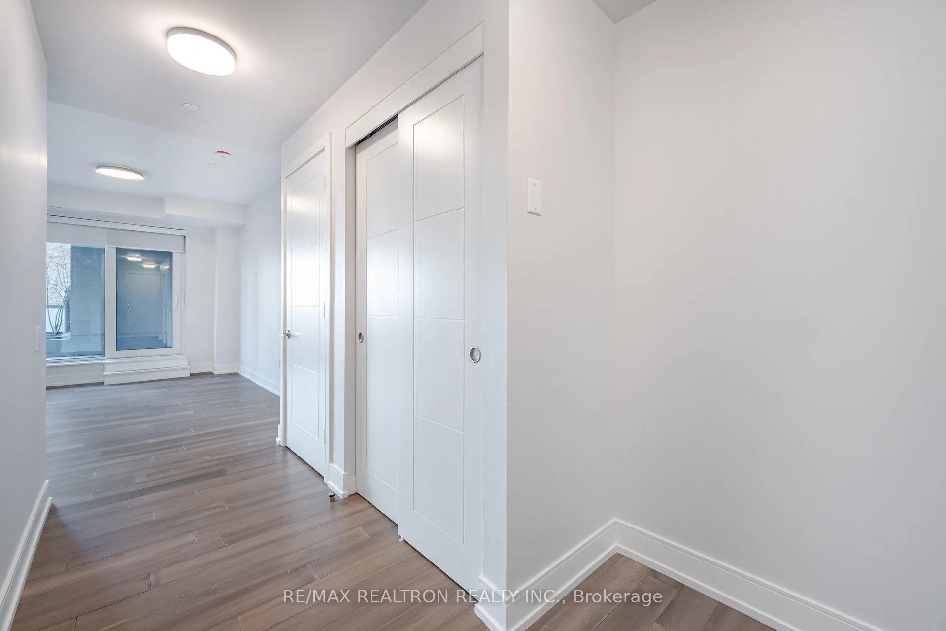 Photo 3 of Unit 313, 2525 Bathurst Street, Toronto, Forest Hill North — HOMEH