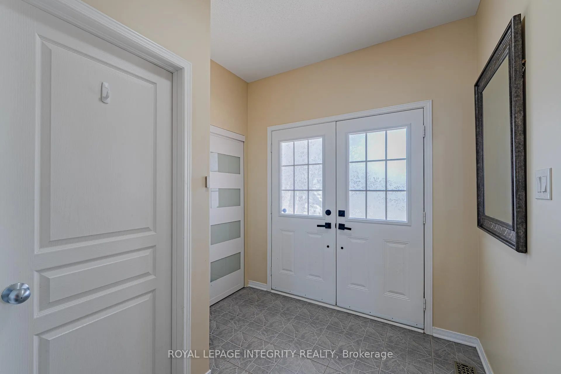 Photo 5 of 349 Celtic Ridge Crescent, Ottawa, Kanata - Morgan's Grant/South March — HOMEH