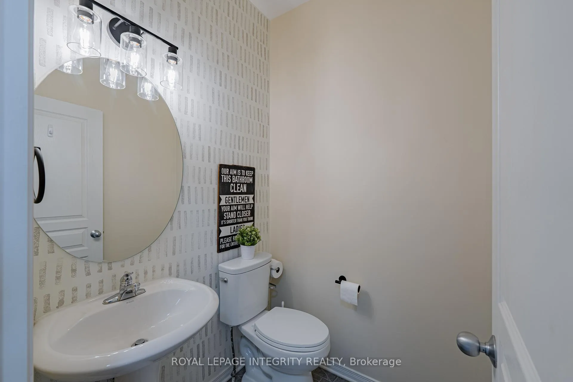 Photo 7 of 349 Celtic Ridge Crescent, Ottawa, Kanata - Morgan's Grant/South March — HOMEH