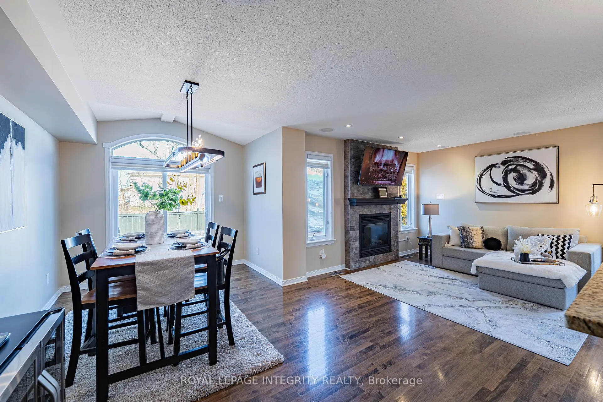 Photo 14 of 349 Celtic Ridge Crescent, Ottawa, Kanata - Morgan's Grant/South March — HOMEH