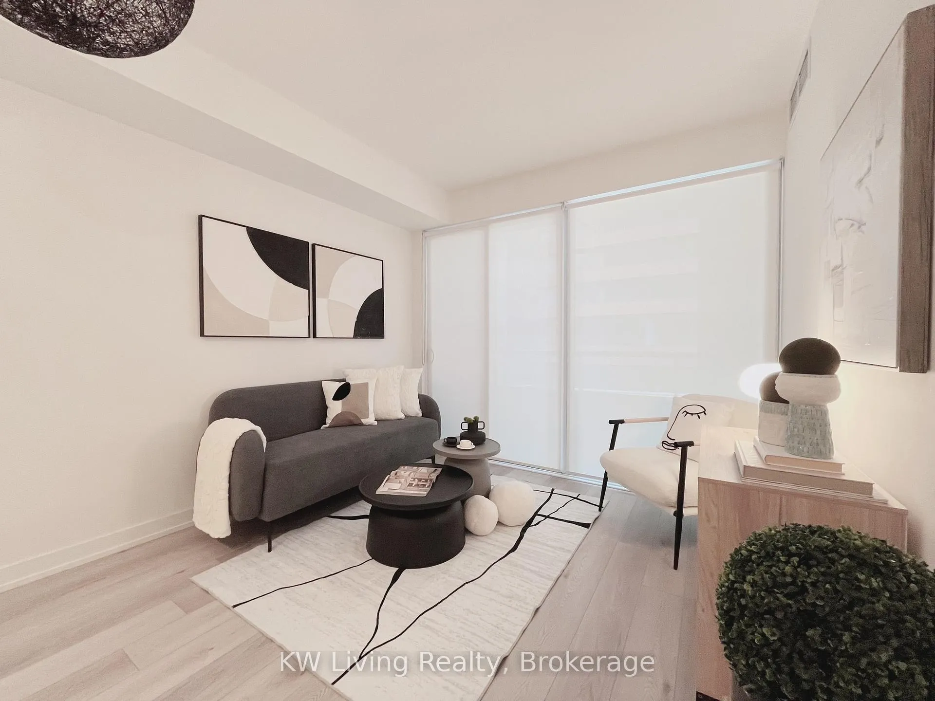 Photo 2 of Unit 417, 158 Front Street E, Toronto, Moss Park — HOMEH