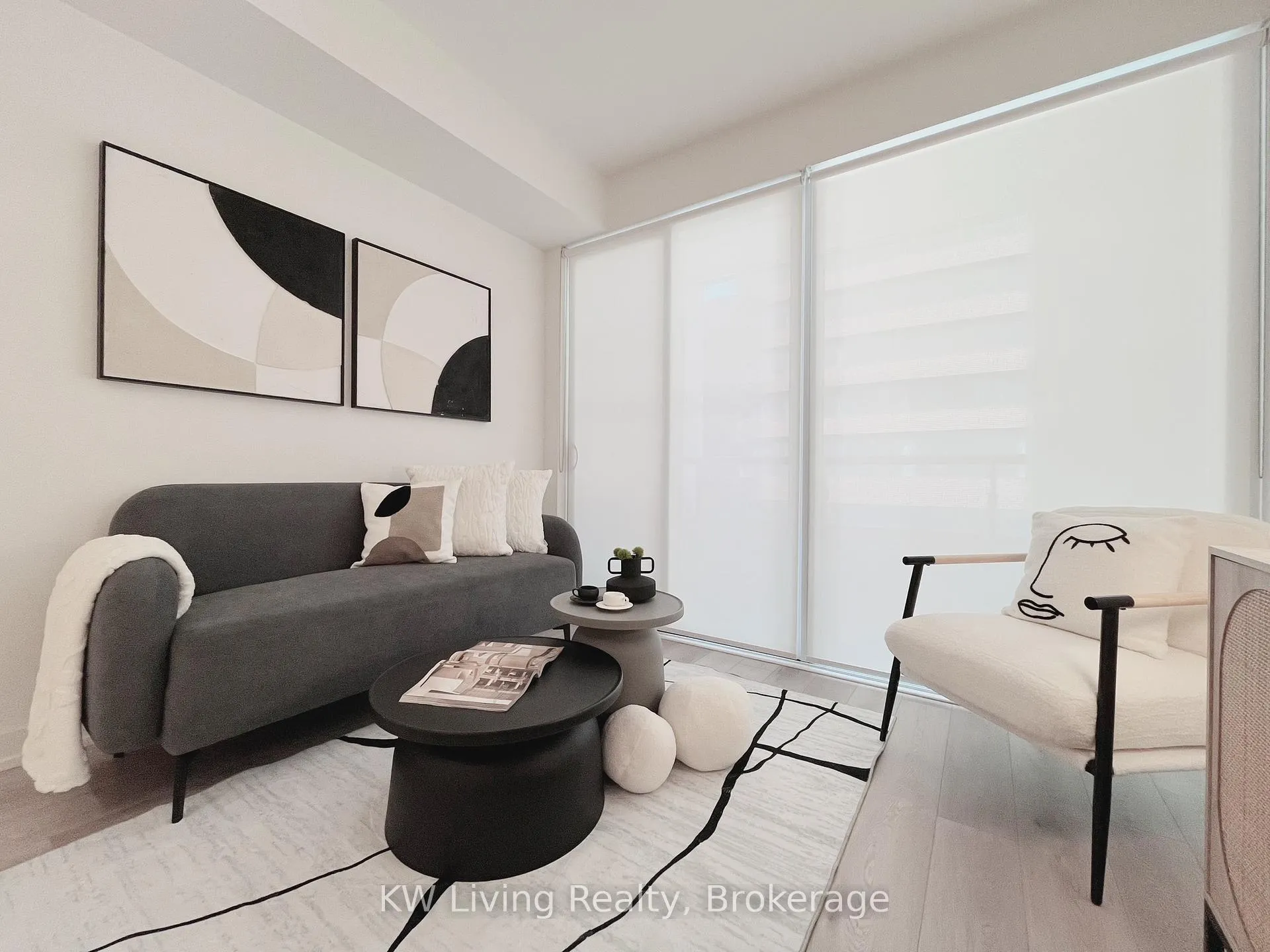 Photo 4 of Unit 417, 158 Front Street E, Toronto, Moss Park — HOMEH