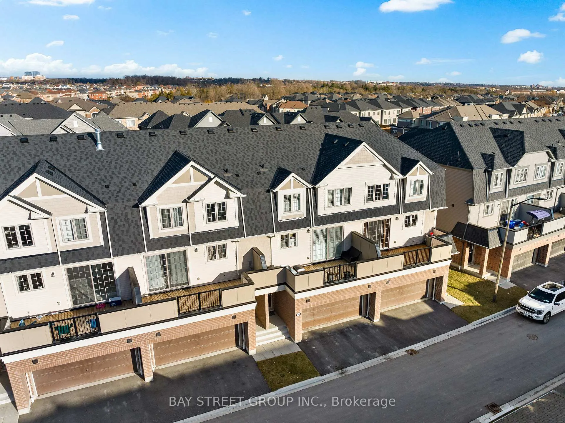 Photo 4 of 310 Coronation Road, Whitby, Rural Whitby — HOMEH