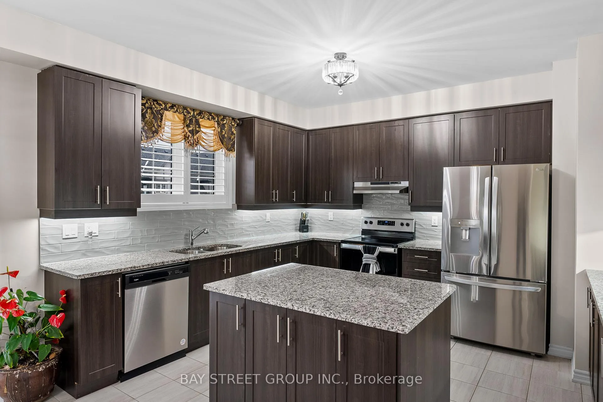 Photo 19 of 310 Coronation Road, Whitby, Rural Whitby — HOMEH